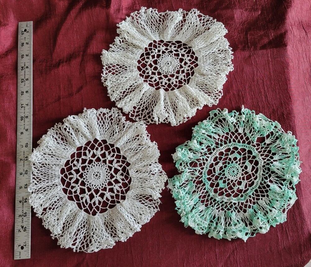 LOT OF 3 - 10 IN HANDMADE, ROUND RUFFLED DOILIES